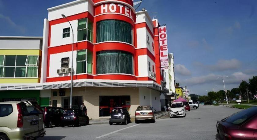 Hotel Kristal Seri Iskandar Exteriér fotografie